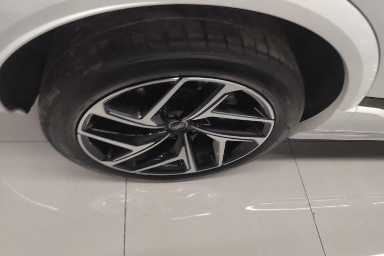 Used Audi Q6L e-tron 2026 First Launch Navigation Edition
