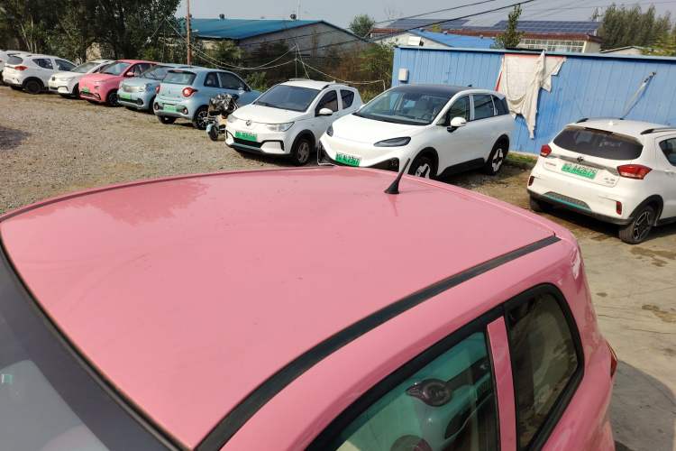 Used Brilliance Xinri i03 2021 318 km 31.45 kWh
