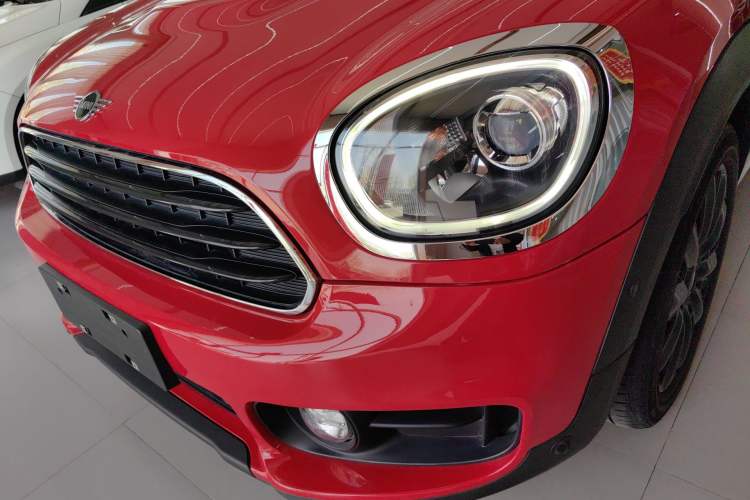 Used MINI Countryman 2019 1.5T COOPER Artist Weekend Travel Edition Left Front Headlight