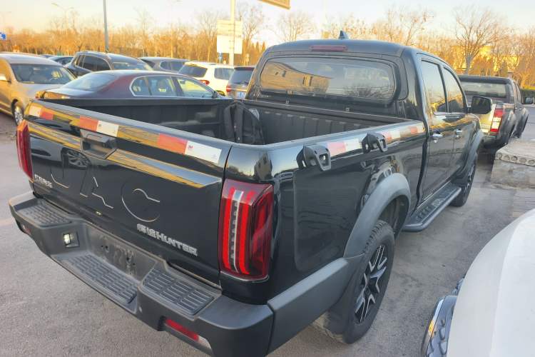 Used JAC Hantoo 2021 2.0T Commercial Version Manual Diesel Two-Wheel Drive Elite Large Double Cabin HFC4DB2-2E
