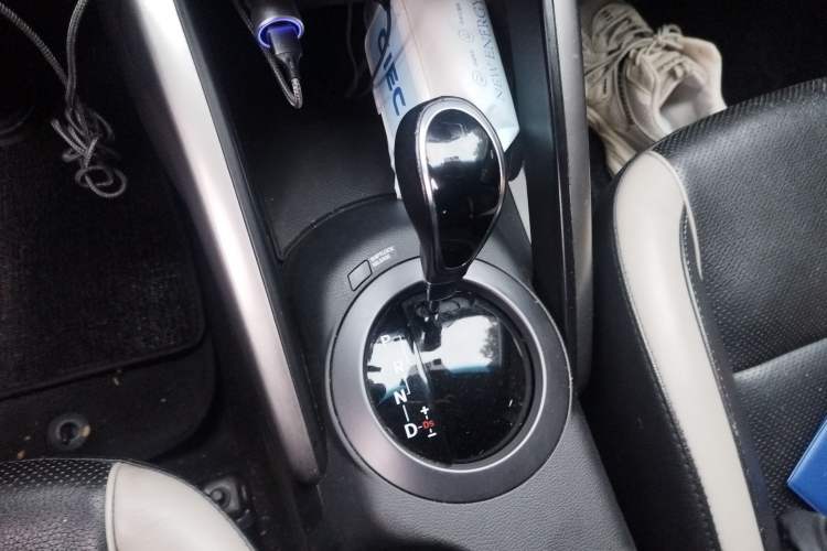 Used Hyundai Veloster 2012 1.6T Automatic Luxury Edition
