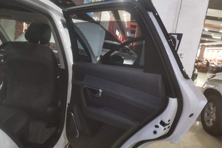 Used BYD Song Pro New Energy 2019 DM 1.5T Four-Wheel Drive Performance Edition Deluxe Model