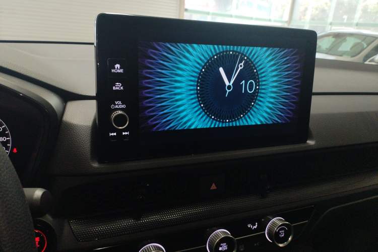 Used Honda Breeze 2025 240TURBO Two-Wheel Drive Elite Edition 5 Seats Audio And AC Panel