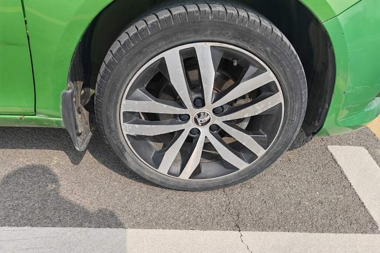 Used Skoda Fabia 2014 1.6L Automatic Sport Edition