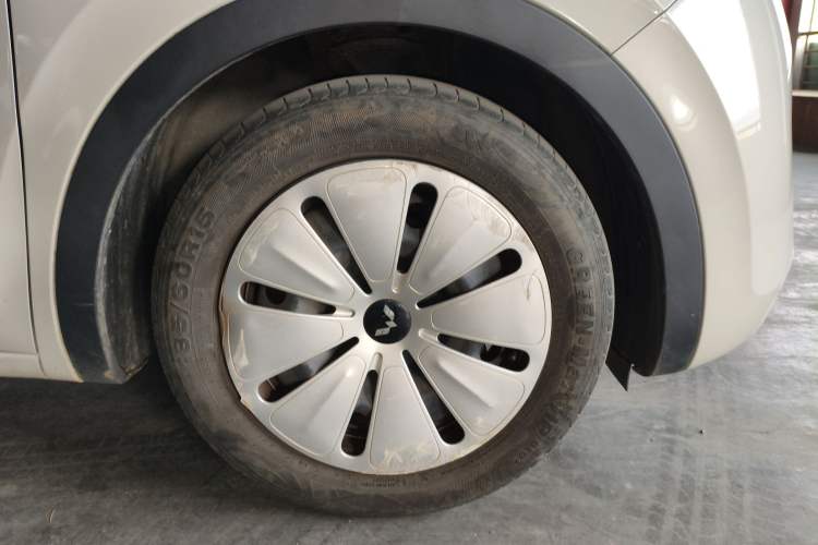 Used Wuling Bingo 2023 333 km Fast-Share Version Right Rear Wheel Hub