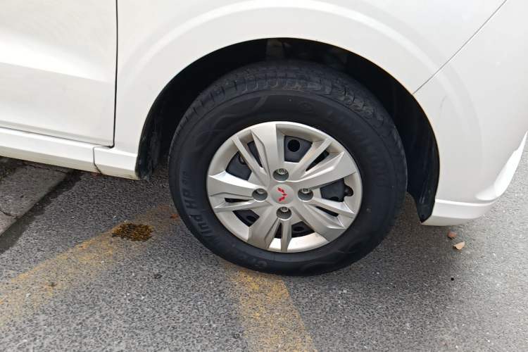 Used Wuling Hongguang 2021 1.5L Revised S Standard Version with Electric Power Steering LAR
