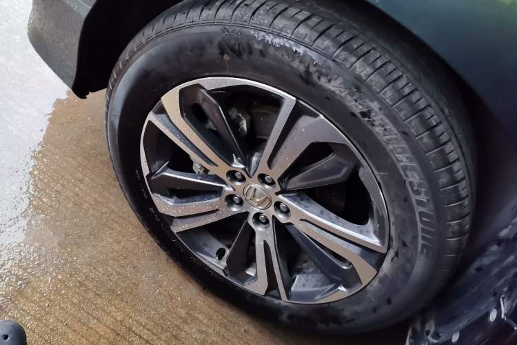 Used Honda UR-V 2020 240TURBO Front-Wheel Drive Elegant Edition Left Front Wheel Hub