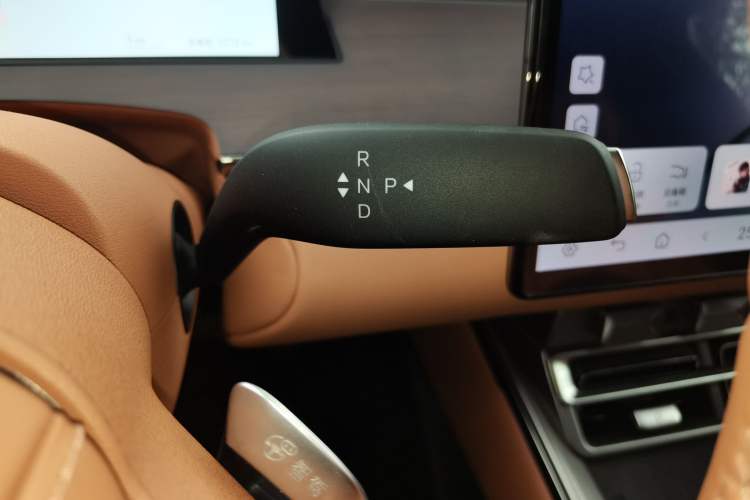 Used BYD Han L 2025 DM-p Four-Wheel-Drive LiDAR Flagship Model
