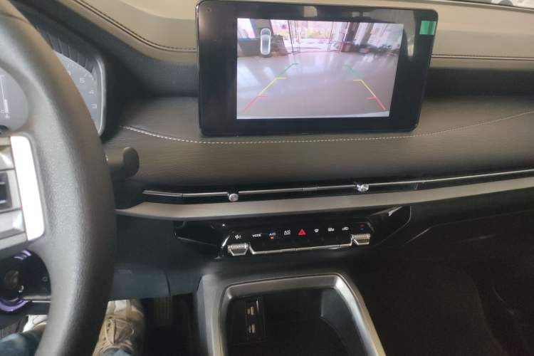 Used Wuling Jiachen 2022 1.5L Manual Comfort Edition