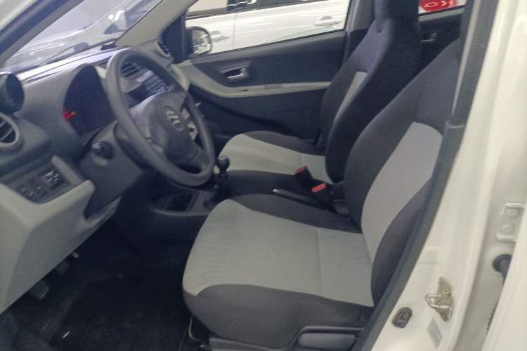Used Suzuki Alto 2013 1.0L Manual Luxury Model