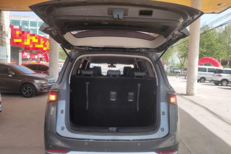 Used Wuling Jiachen 2022 1.5T Manual Light Enjoyment Dynamic Version Trunk