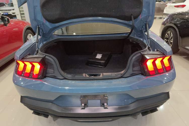 Used Ford Mustang 2024 2.3T EcoBoost Hardtop Performance Edition
