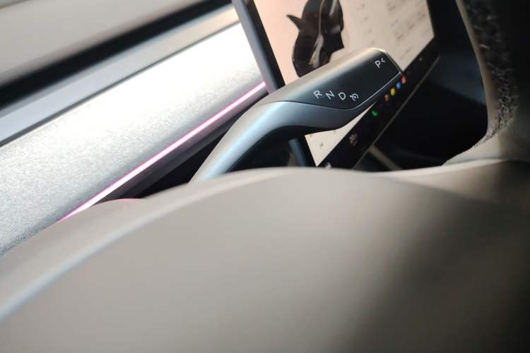 Used Tesla Model Y 2024 Rear-Wheel-Drive Version Gear Lever