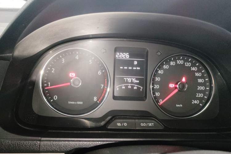 Used Volkswagen Lavida 2013 Restyled Classic 1.6L Manual Comfort Edition Instrument Cluster
