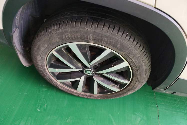 Used Skoda Kamiq 2018 1.5L Automatic Comfort Edition China V Standard Right Rear Wheel Hub