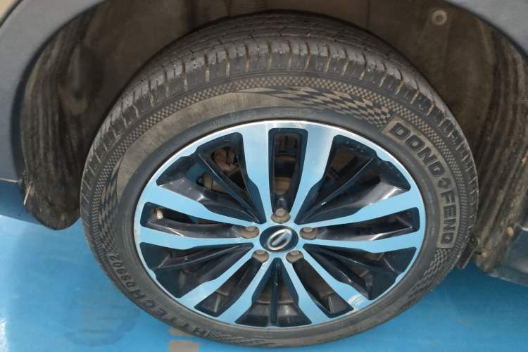 Used GAC Trumpchi GS4 2015 200T G-DCT Luxury Edition Right Rear Wheel Hub