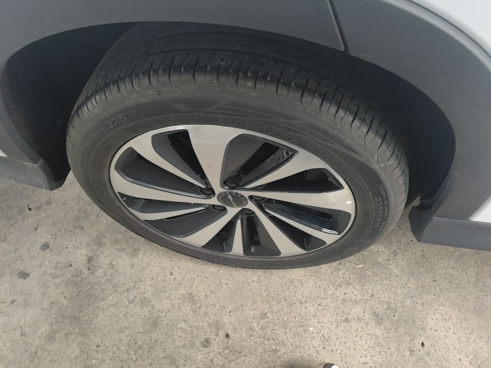 BYD Song PLUS New Energy 2023 Champion Edition DM-i 150KM Flagship PLUS — снимка 11