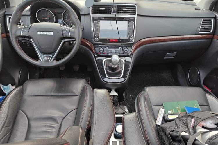 Used Haval H6 2014 Sport Version 1.5T Manual Two-Wheel Drive Elite Edition