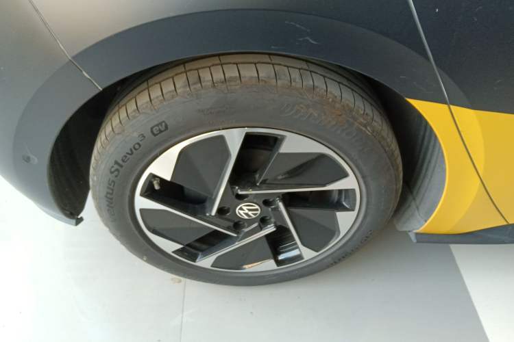 Used Volkswagen ID.3 2025 Smart Edition Ultra-Intelligent Oxygen Version