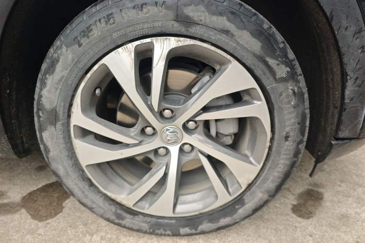 Used Buick Envision 2022 Encore S 552T Two-Wheel-Drive Luxury Model