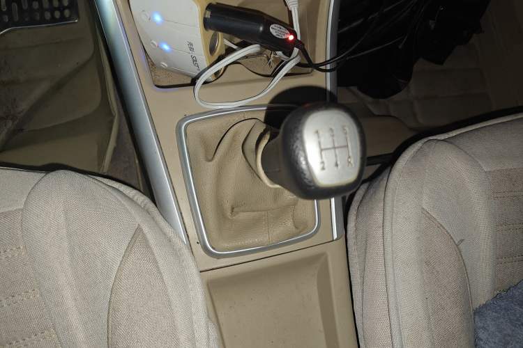 Used BAIC E Series 2013 Sedan 1.3L Manual Lotte Edition
