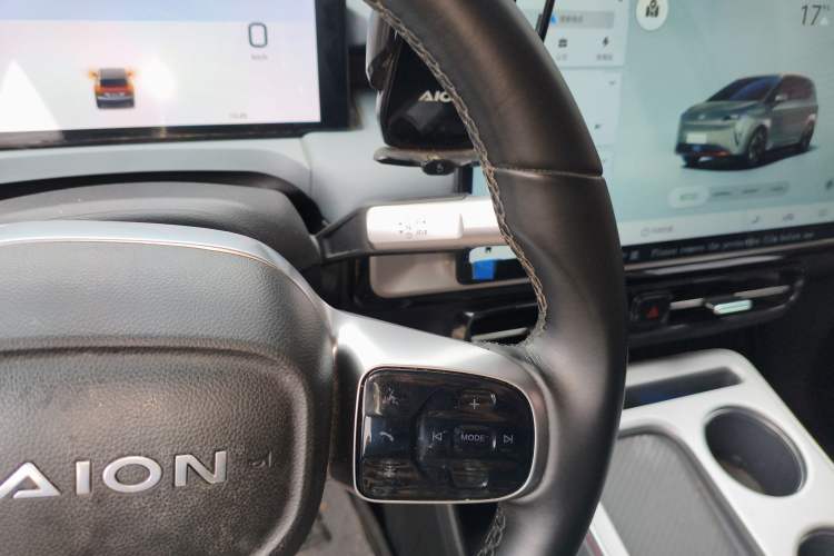 Used AION Y 2023 Plus 510 Smart Edition