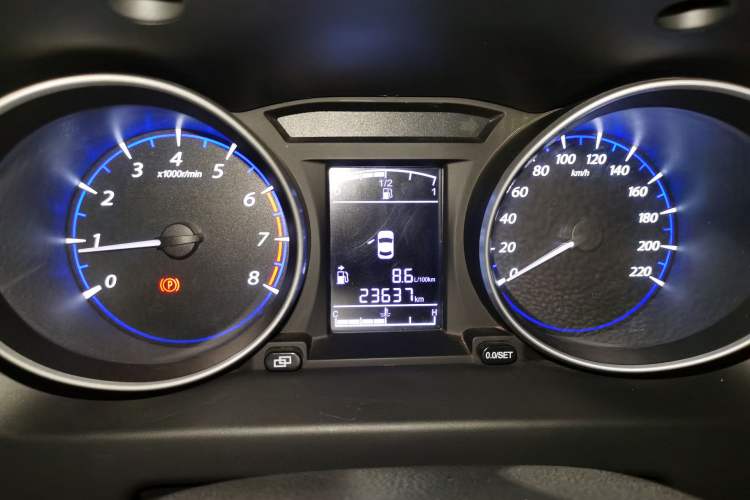 Used FORTHING Joyear X5 2015 1.6L Manual Luxury Model
