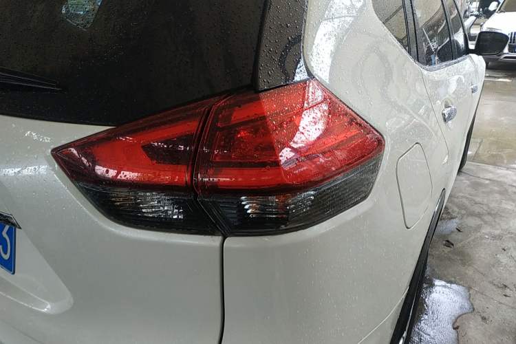 Used Nissan X-Trail 2021 2.0L CVT 2WD XL Premium Commemorative Edition Right Rear Taillight