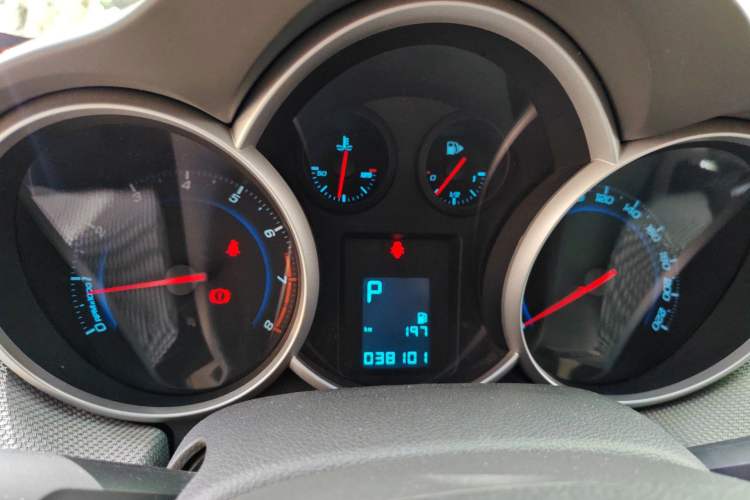 Used Chevrolet Cruze 2012 1.8L SE AT
