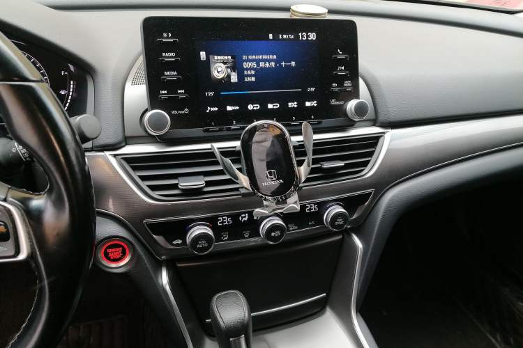 Used Honda Accord 2018 260TURBO Elite Edition China V Audio And AC Panel