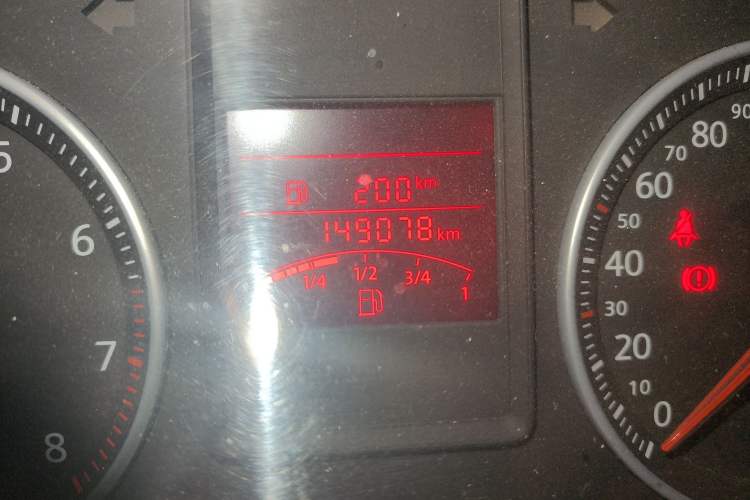 Used Volkswagen Bora 2012 1.6L Manual Fashion Edition Odometer Close Up