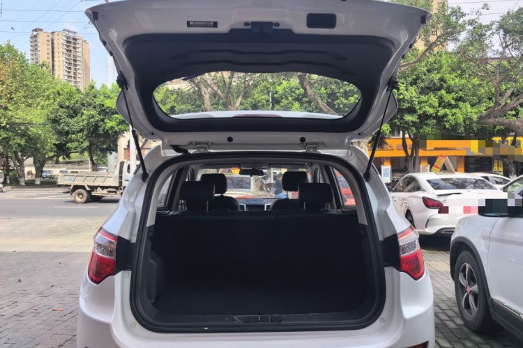 Used CHANGAN CS35 2015 1.6L Automatic Luxury Model China IV Standard