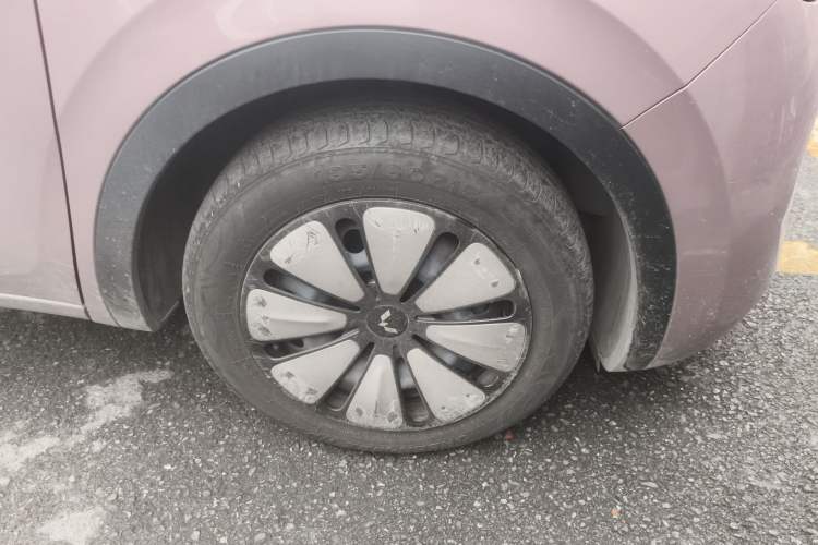 Used Wuling Bingo 2023 333 km Lingxi Connected Version
