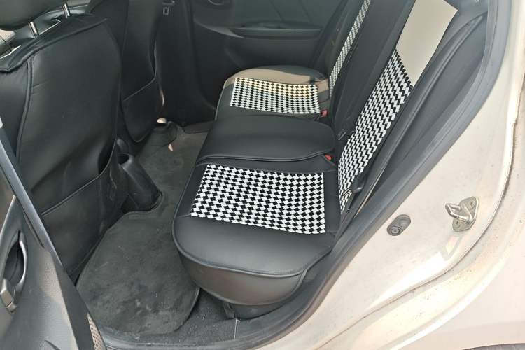 Used Toyota Vios 2014 1.5L Automatic ZhiZhen Edition Left Rear Seat