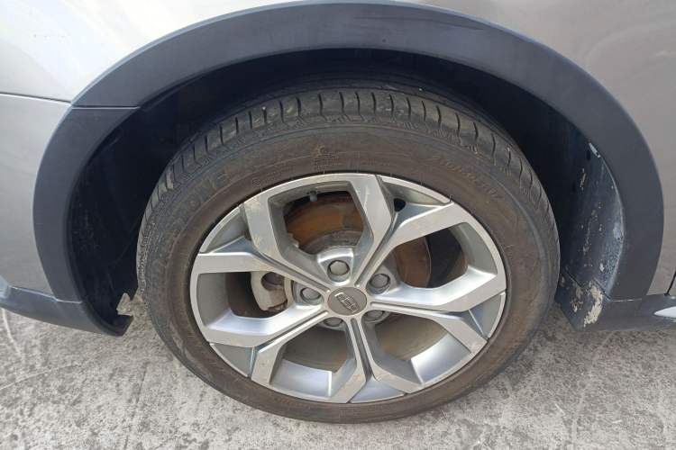 Used Geely Auto Vision S1 2018 1.4T CVT FENGXING Model
