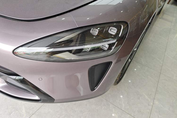 Used Xiaomi Auto SU7 2024 Rear-Drive Long-Range Intelligent Driving Version Left Front Headlight