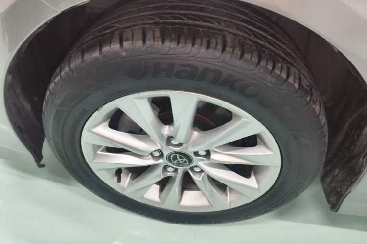 Used Toyota Corolla 2023 1.2T Elite Edition Left Front Wheel Hub