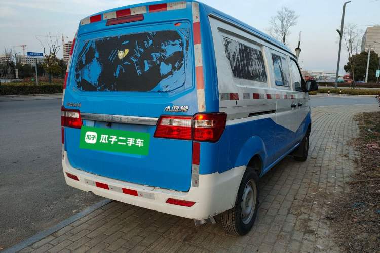 Used Jinbei Hiace X30 2023 1.5L Super-Enjoyment Van 2/5 Seats Non-Air-Conditioned Version SWC15M Rear Right 45 Deg