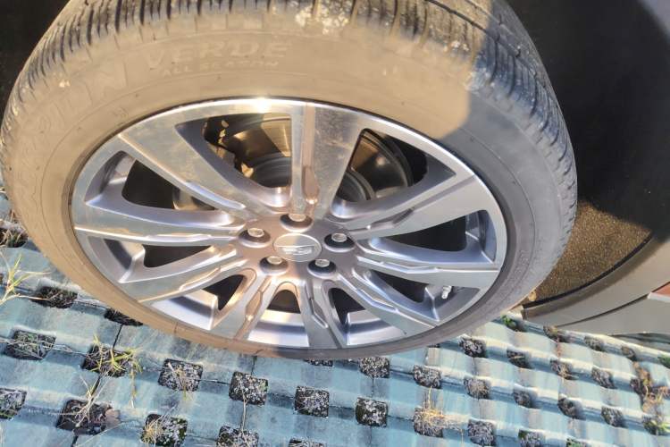 Used Cadillac XT4 2018 28T 4x4 Platinum Sport Edition
