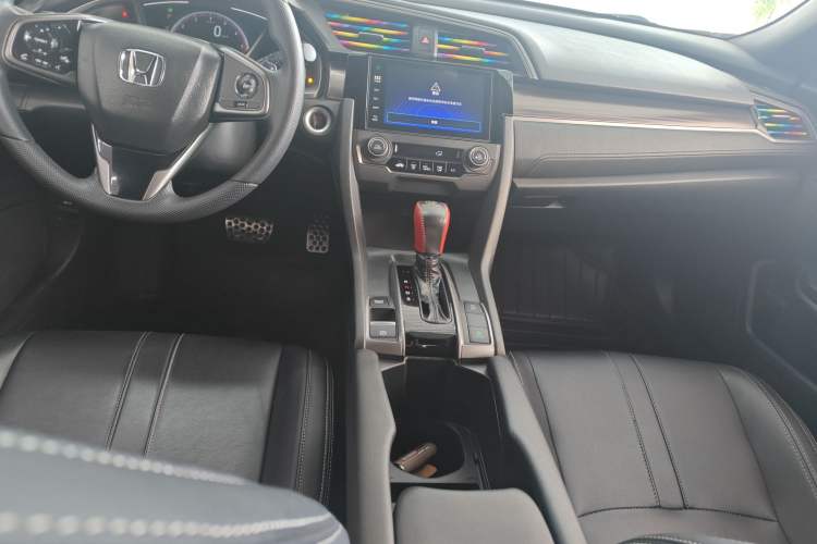 Used Honda Civic 2021 HATCHBACK 220TURBO CVT Dynamic Control