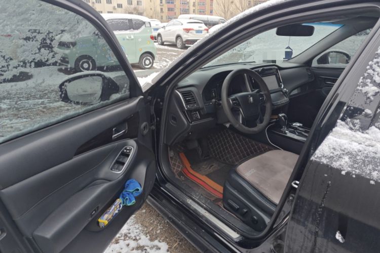 Used Toyota Crown 2015 2.0T Fashion Edition