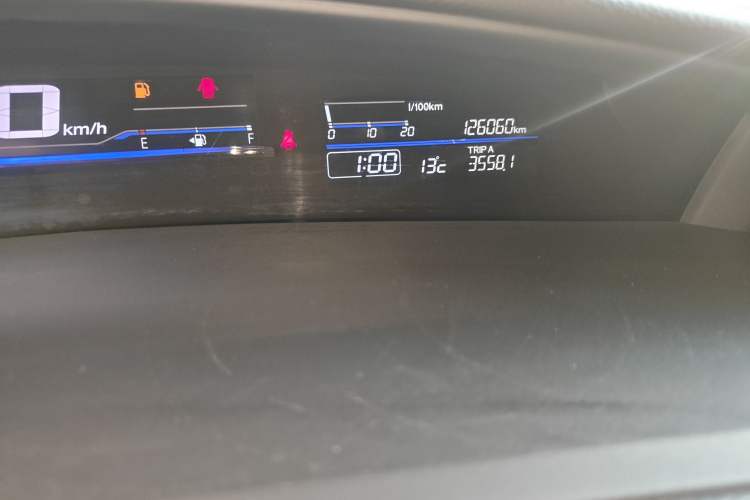 Used Honda Jade 2016 1.8L Automatic Comfort Version 5 Seats
