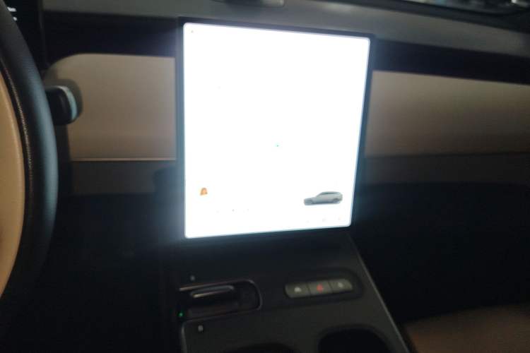 Used Nio ET5T 2024 75kWh Touring Audio And AC Panel