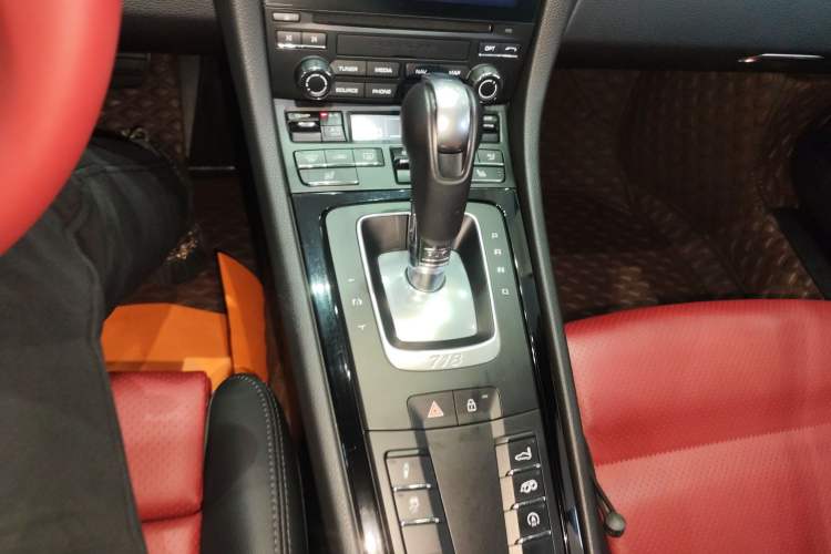 Used Porsche 718 2018 Cayman 2.0T