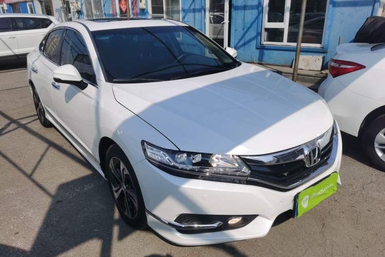 Used Honda Spirior 2015 2.4L Prestige Edition
