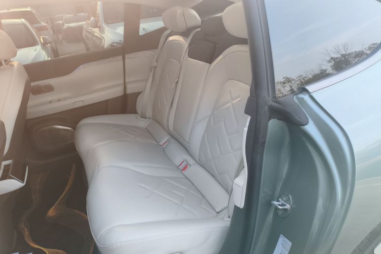 Used Nio ET7 2022 100kWh First Edition Left Rear Seat
