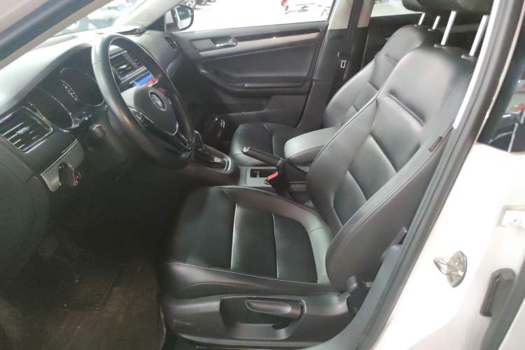 Used Volkswagen Sagitar 2018 280TSI DSG Comfort Model
