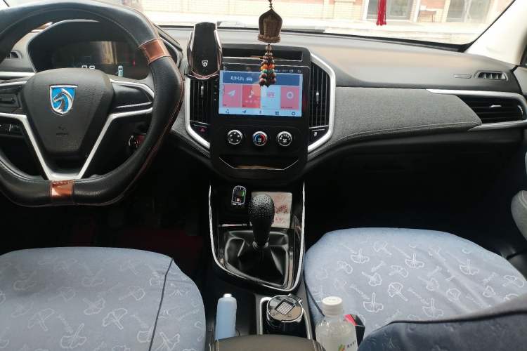 Used Baojun 530 2020 1.5T Manual Comfort Version 6 Seats
