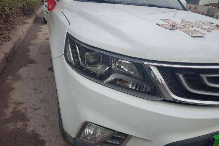 Used Geely Auto Vision X6 2016 1.8L Manual Luxury Model
