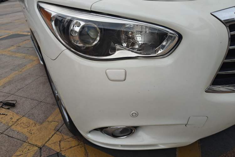 Used Infiniti QX60 2014 2.5 S/C Hybrid Two-Wheel Drive Excellence Edition Right Front Headlight